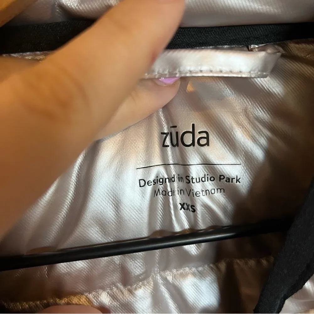 Zuda Quilted Pearlized Puffer Jacket with Hood
